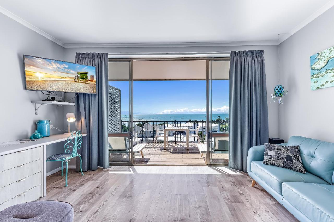 Ocean View 16A Studio Pool & Spa Wi-Fi Airlie Beach Eksteriør billede