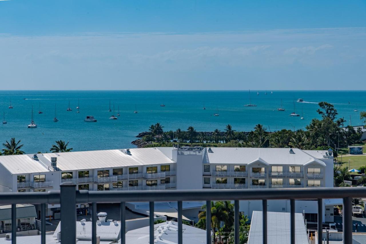 Ocean View 16A Studio Pool & Spa Wi-Fi Airlie Beach Eksteriør billede